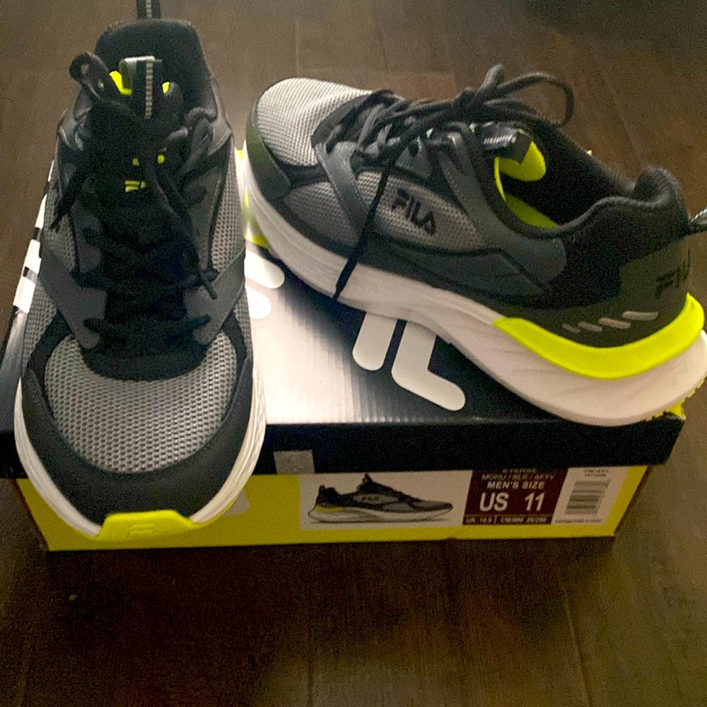 Fila Everse size 11 men